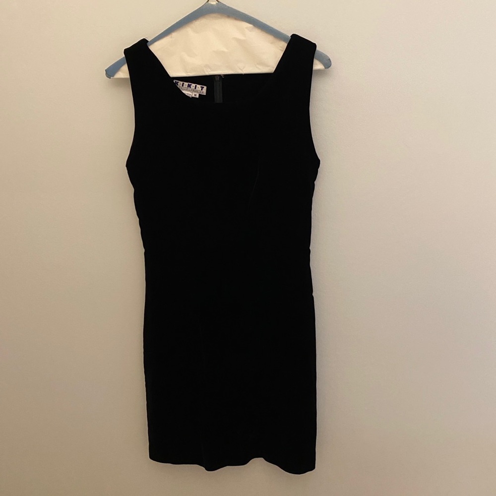 90s Vintage KIKIT Maurice Sasson Velvet Dress